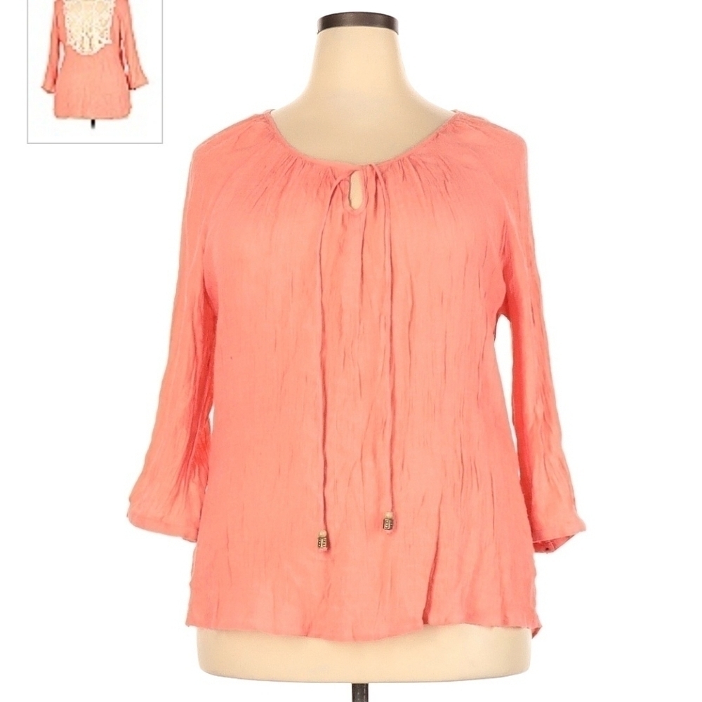 Maurices Coral Blouse Lace Back Women's 2X Plus Size Keyhole Tassel Neckline EUC